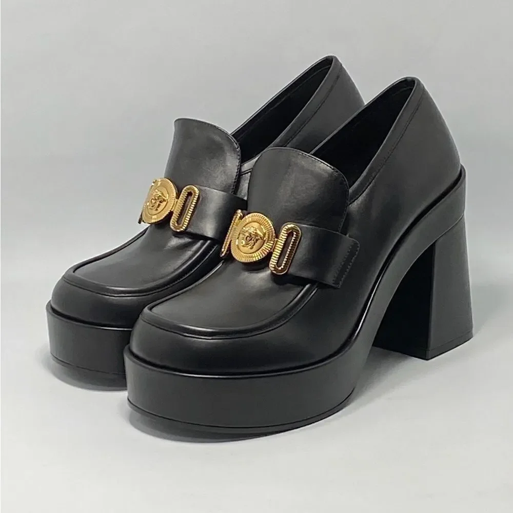 Versace Logo Leather Platform Pumps size 40 - Picture 7 of 13